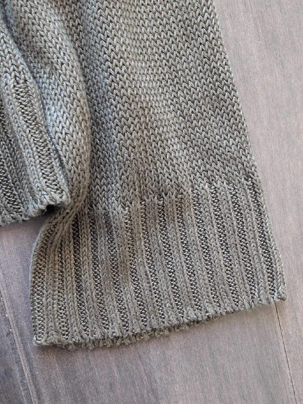 Jenni Kayne Cabin Sweater - Picture 3 of 5